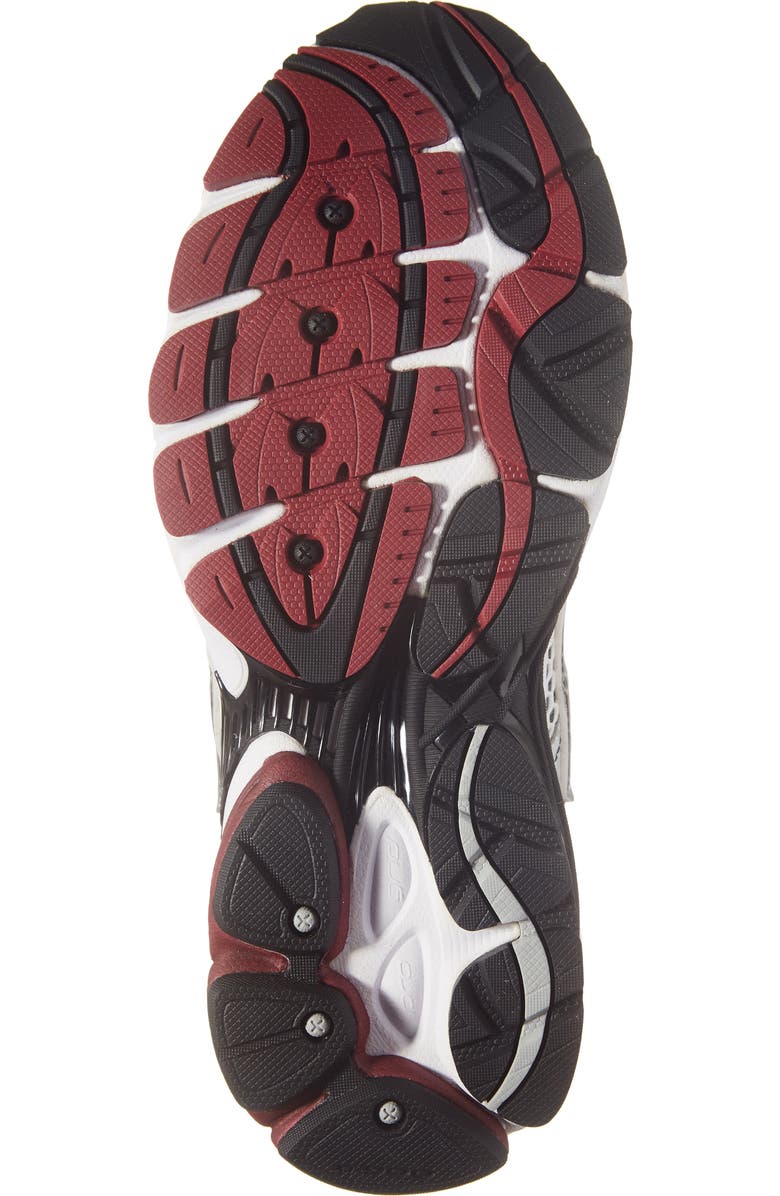 Saucony ProGrid Omni 9 Sneaker, Alternate, color, Silver/Red