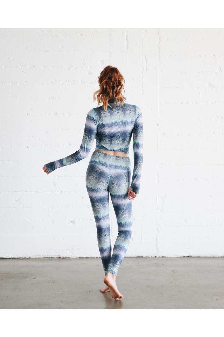 Women's Pullover Rash Guard Swim Top - UPF 50+, Alternate, color, Vertical Gradient