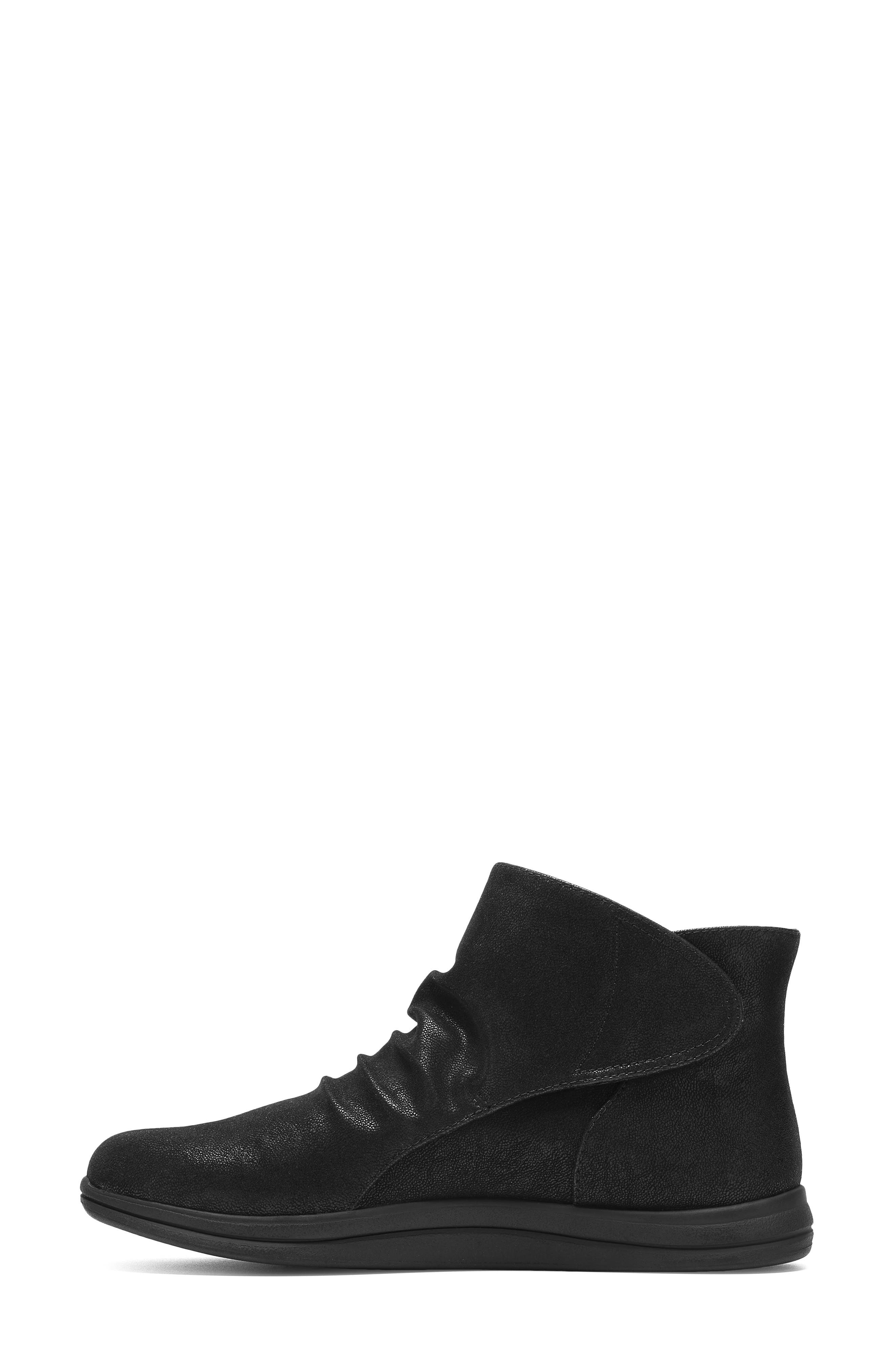 Breeze Faye Bootie, Alternate, color, BLACK