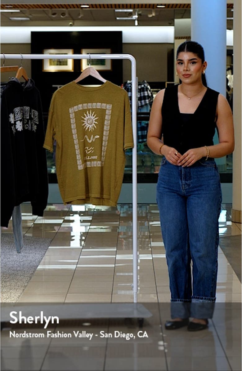 Spirit Inside Oversize Cotton Graphic T-Shirt, sales video thumbnail