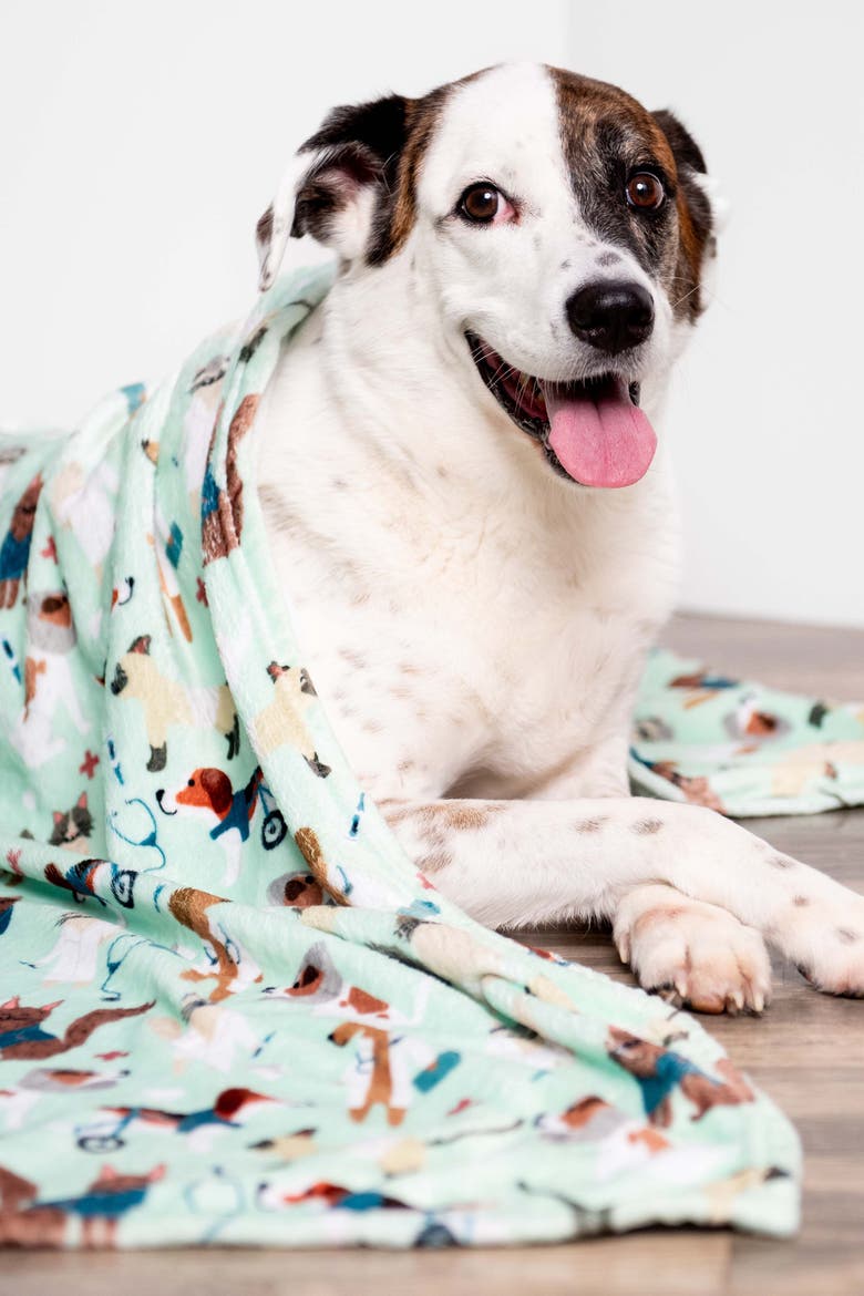 Pupper Snuggles Throw Blanket, Alternate, color, Seafoam Serenity