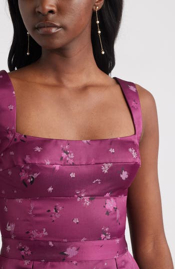 Pleated Seamed Bodice Jacquard Maxi Cocktail Dress