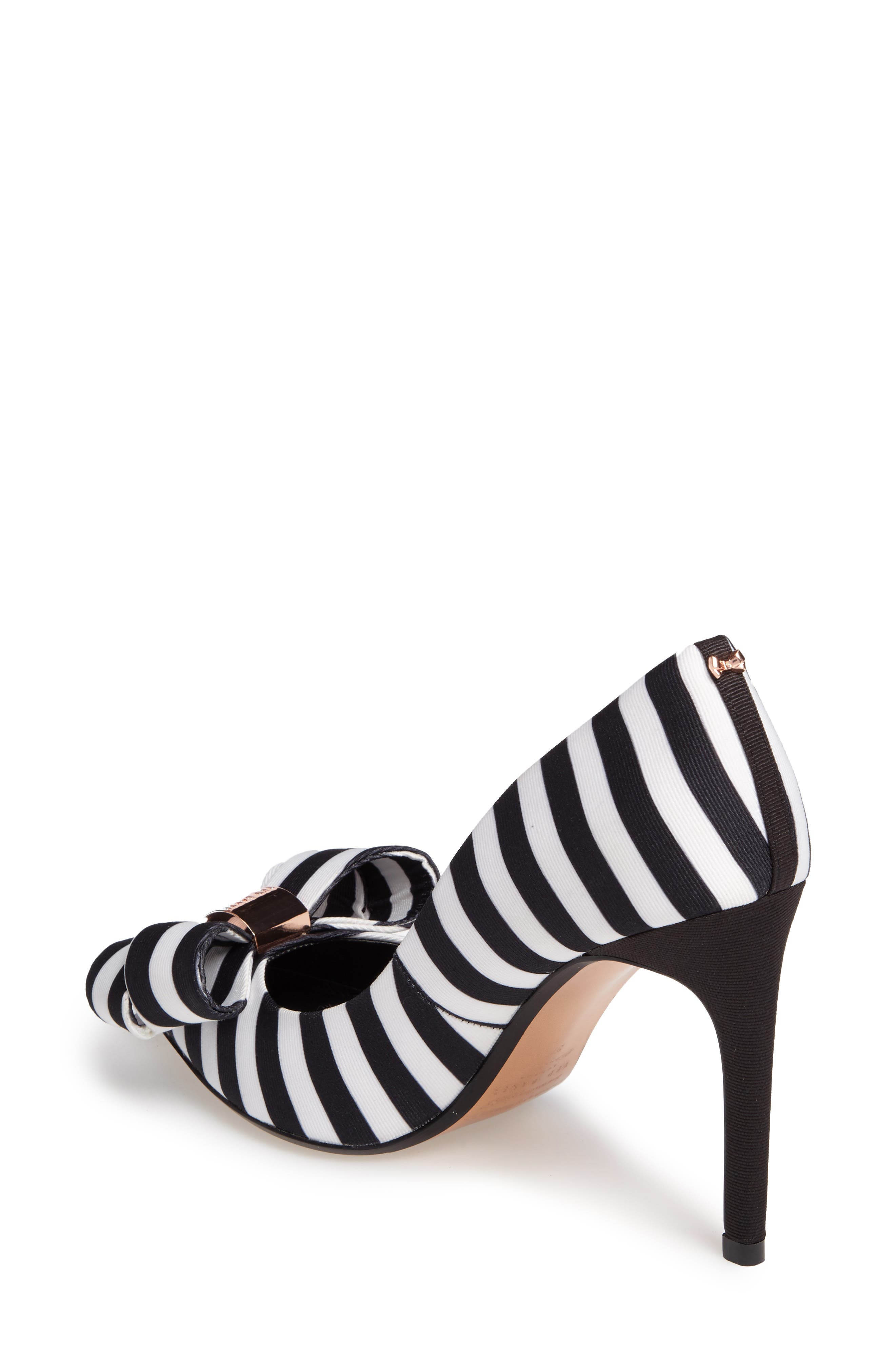 'Ichlibi' Bow Pump, Alternate, color, BLACK/ CREAM SATIN