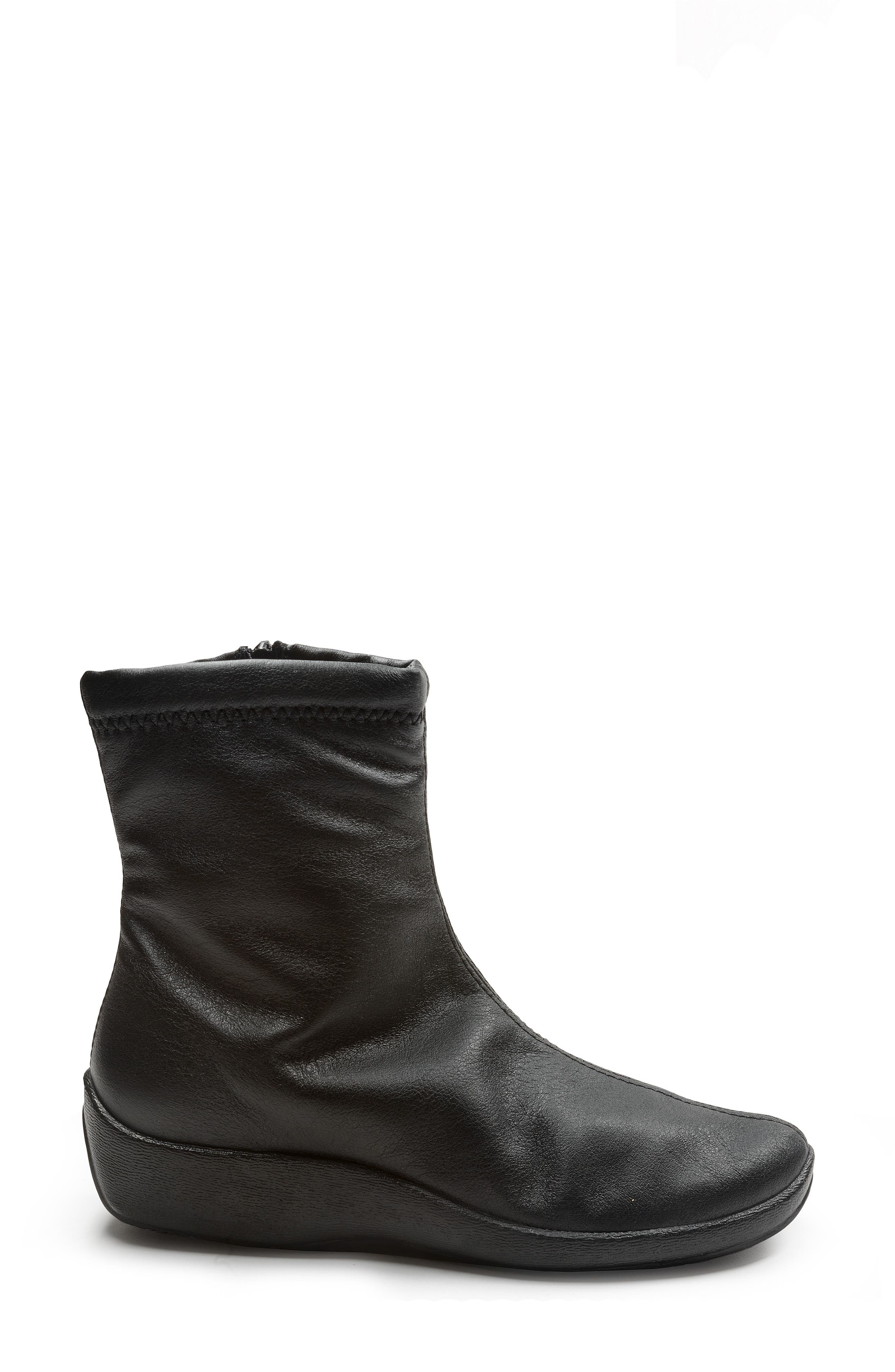Arcopédico L8 Bootie, Alternate, color, 