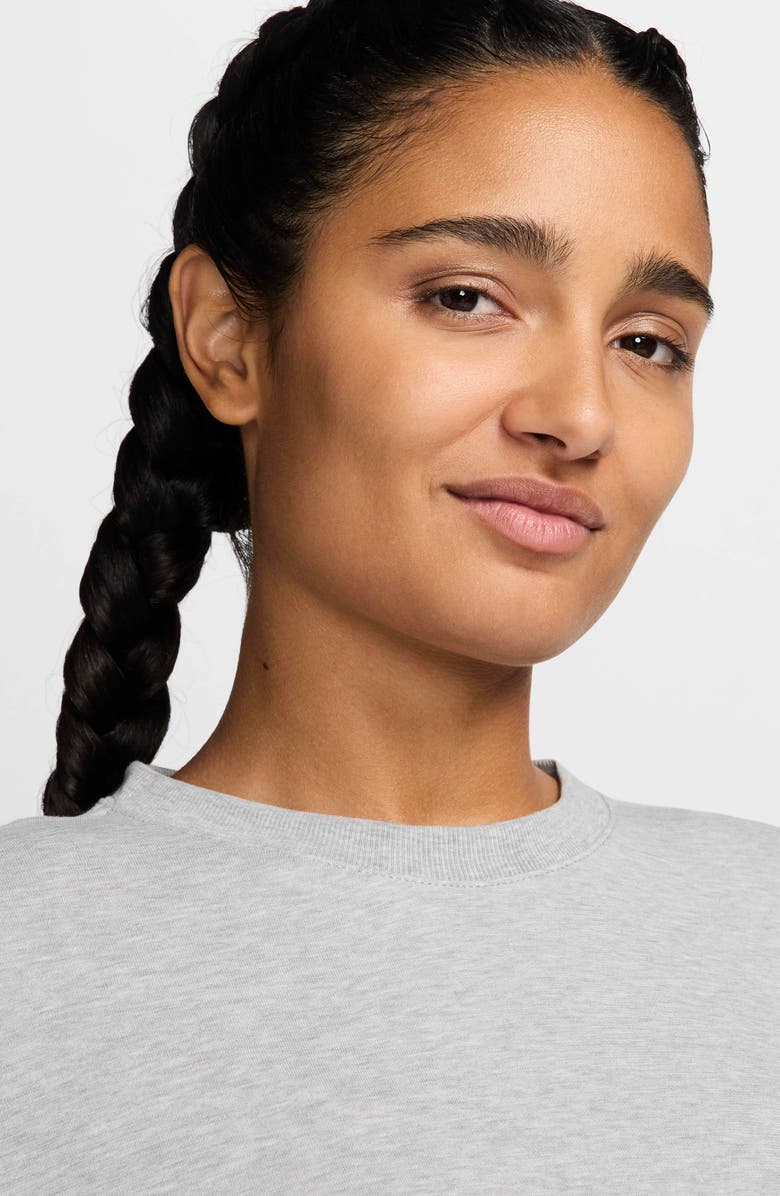 Nike One Relaxed Dri-FIT T-Shirt, Alternate, color, 084 Smoke Grey/Heather/Black