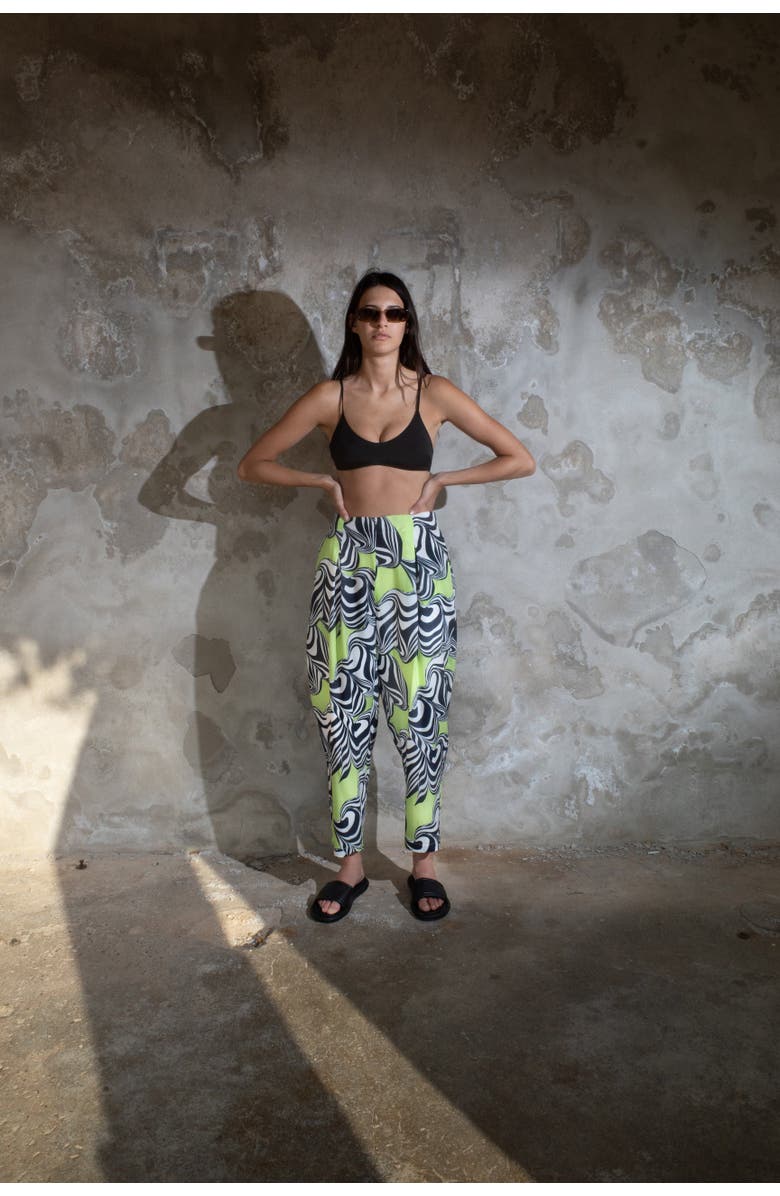 Untitled in Motion Temper Pleated Straight-Leg Pants, Alternate, color, Diemta