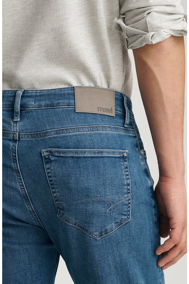 Zach Straight Leg Jeans, Alternate, color, MID BRUSHED FEATHER