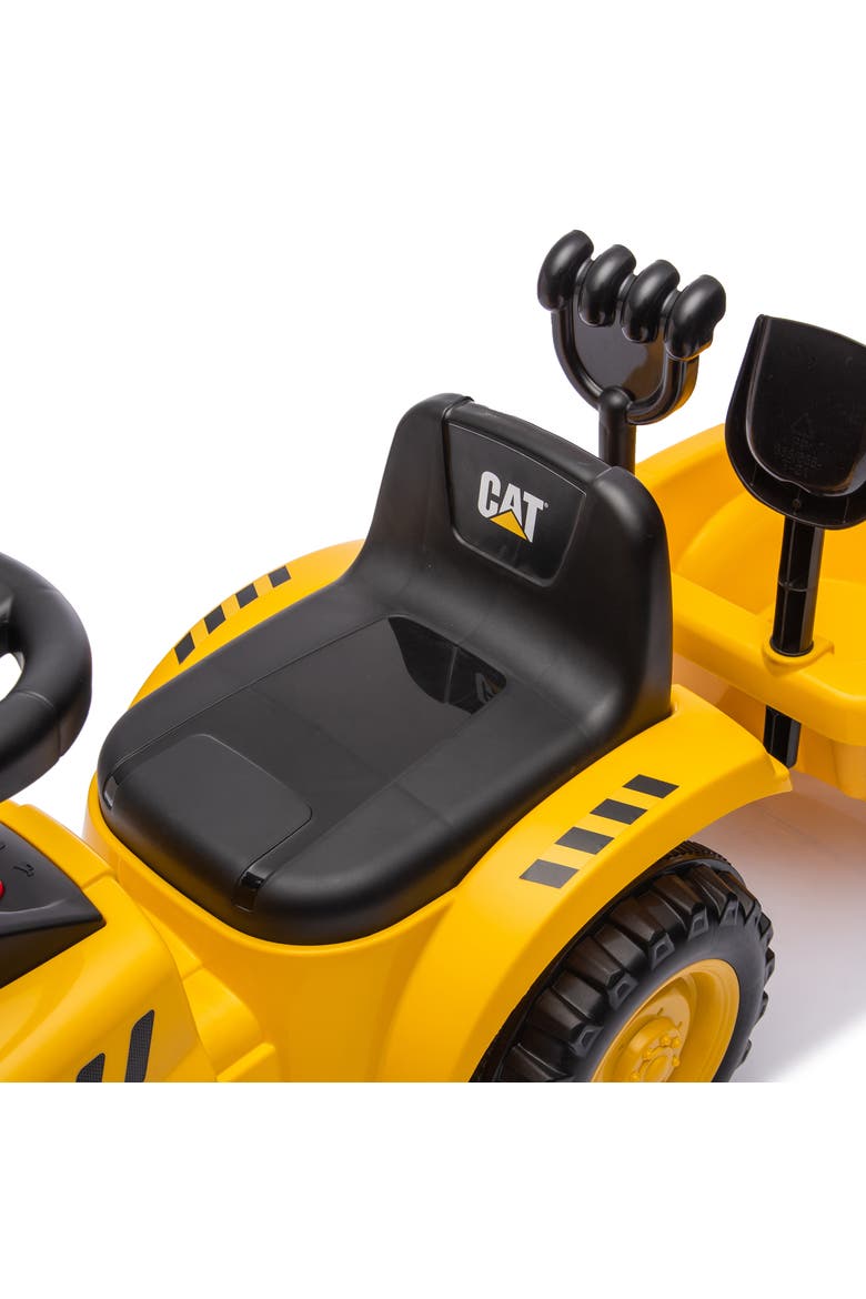 CAT Holland T7 Tractor Foot to Floor, Alternate, color, YELLOW