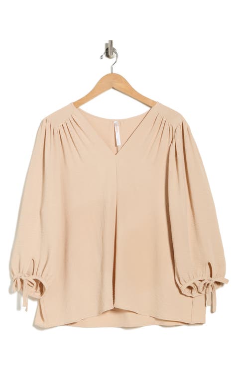 V-Neck Long Sleeve Top (Plus)