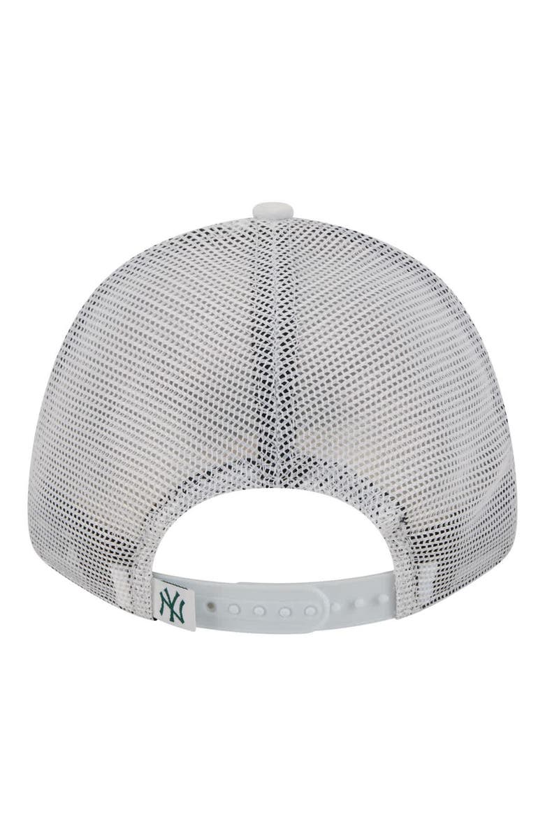 New Era Men's New Era  White New York Yankees Flag 9FORTY Trucker Adjustable Hat, Alternate, color, White