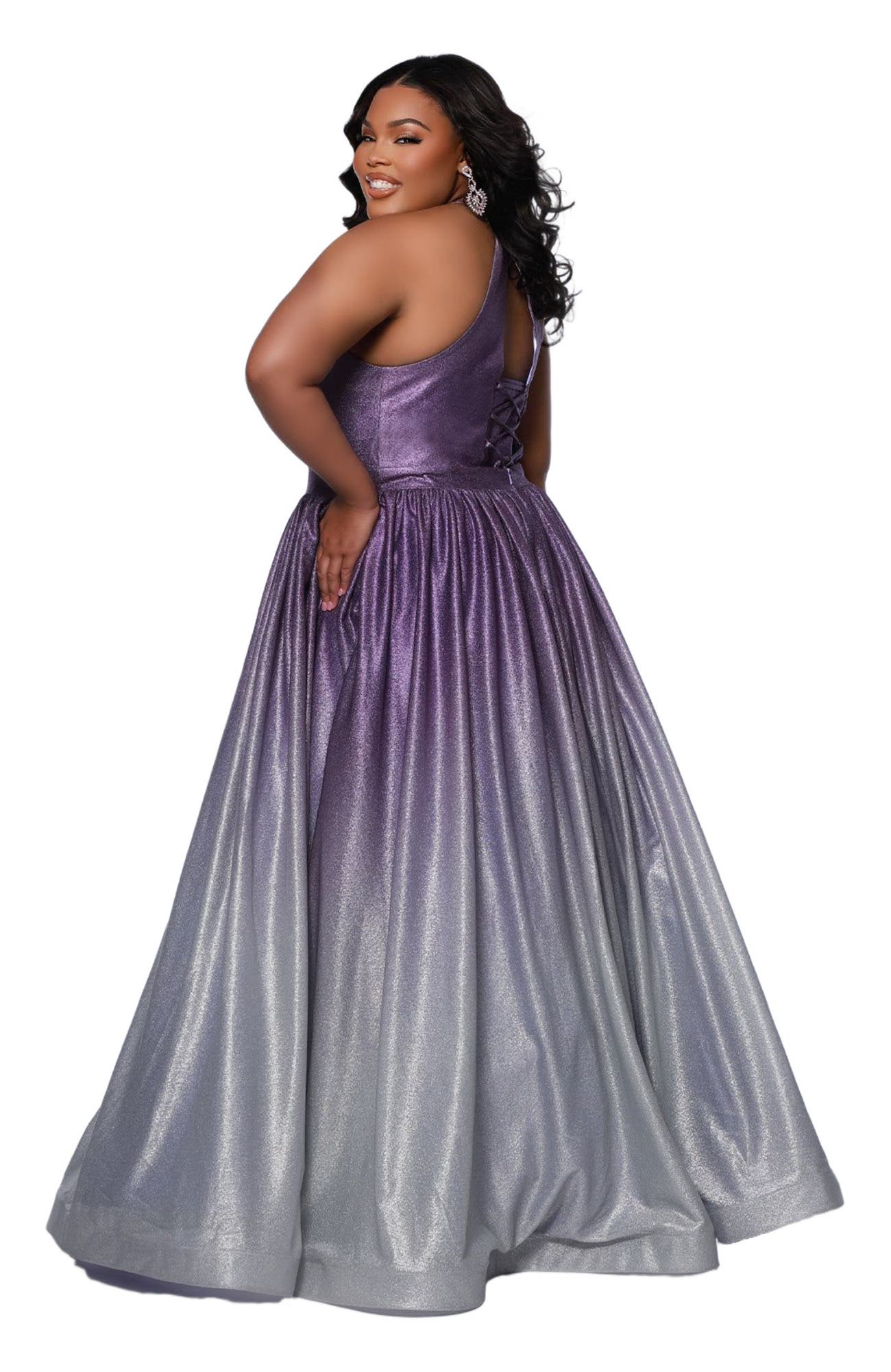 Halter Neck A-Line Plus Size Formal Gown - image 4