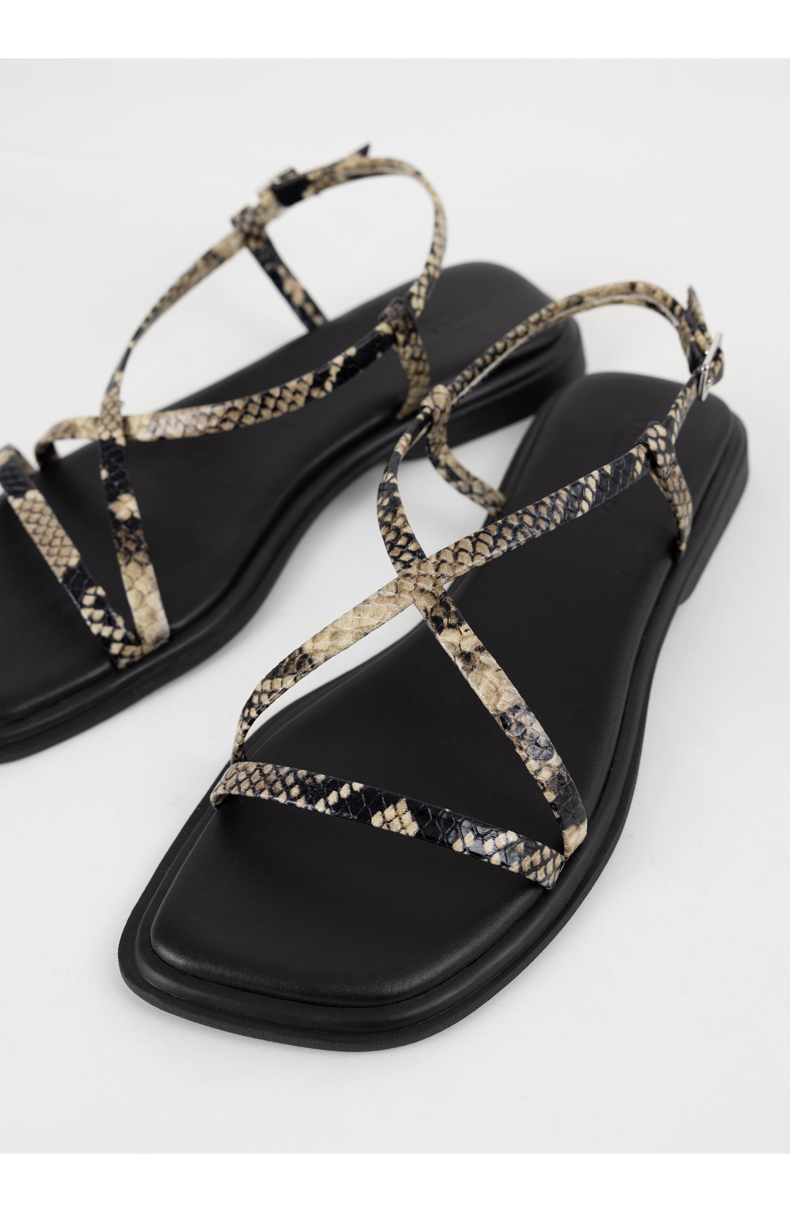 Vagabond Shoemakers Izzy Slingback Sandal, Alternate, color, 