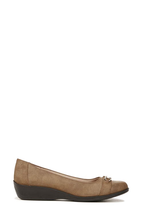 Lifestride Ideal Chain Wedge Flat In Brown