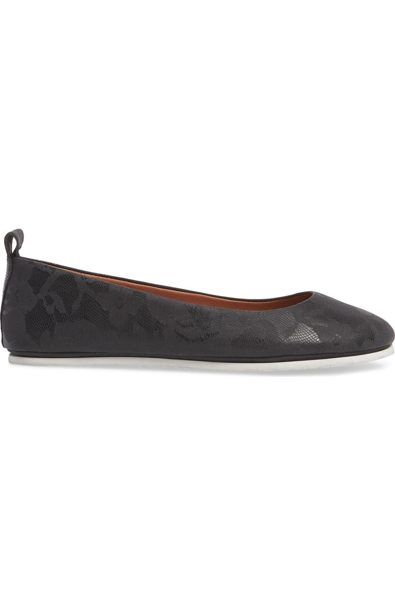 Gentle Souls by Kenneth Cole Dana Flat, Alternate, color,