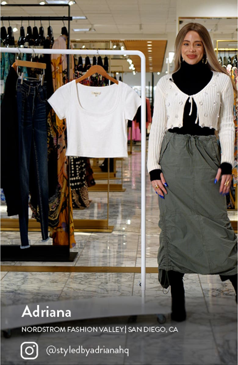 U-Neck Crop T-Shirt, sales video thumbnail