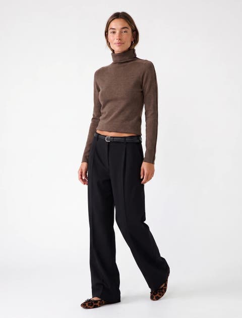 Regular Fit Long Sleeve Turtleneck Knit Sweater With Embroidery
