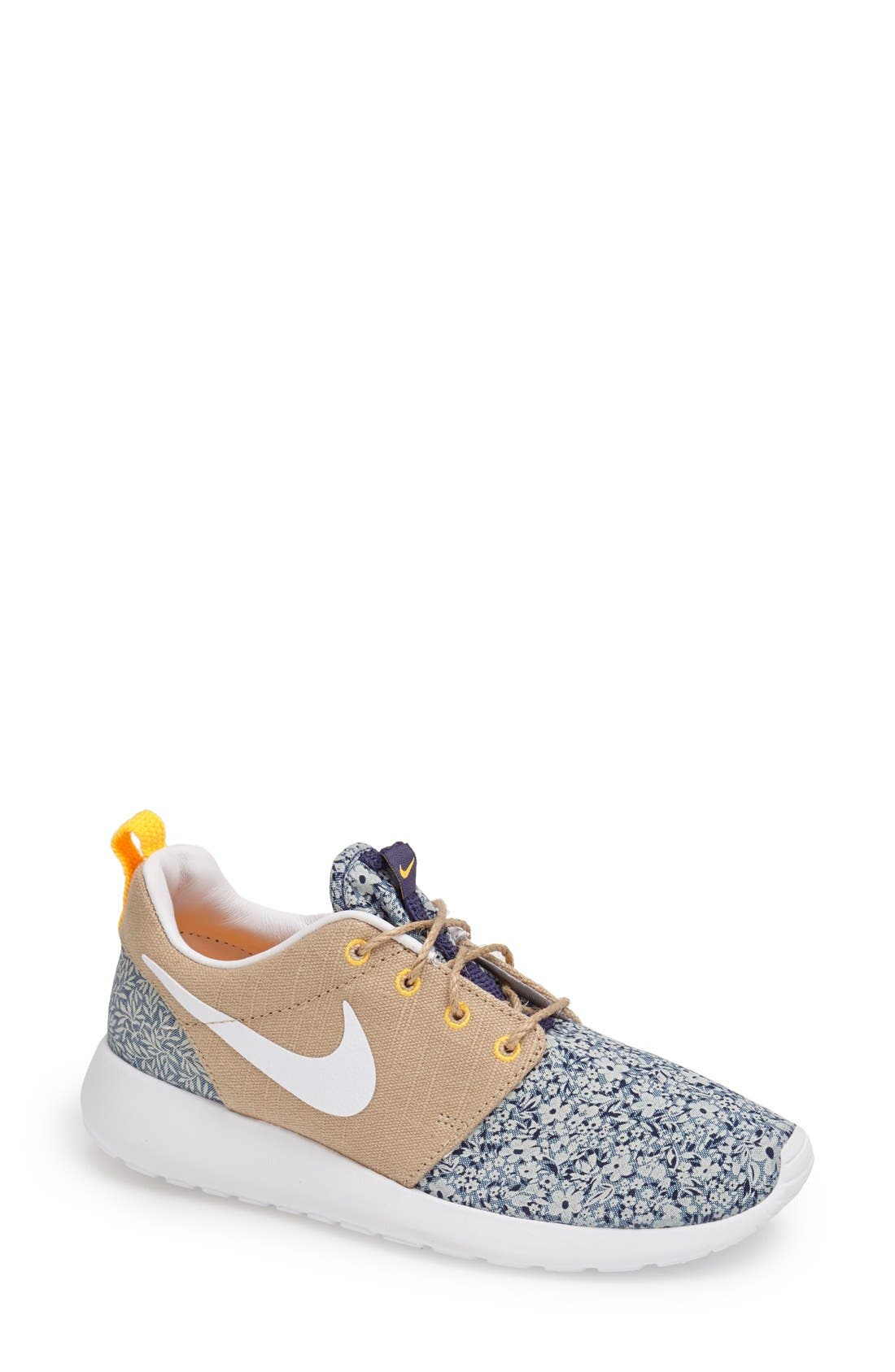 nike roshe run liberty