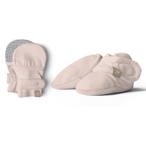 Goumi Stay On Baby Mitts & Boots Set