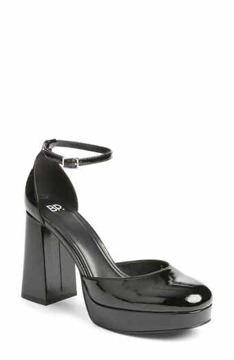 Journee Ankle Strap Platform Pump