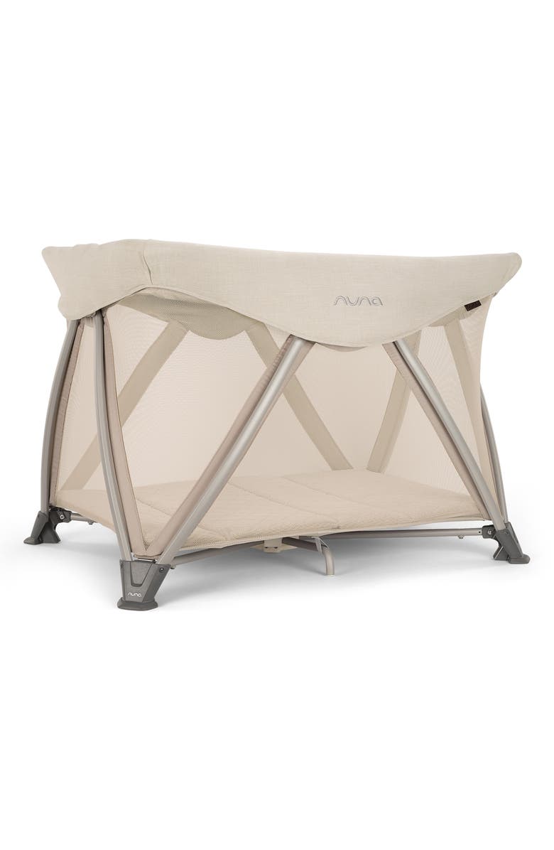 SENA<sup>®</sup> Aire Playard & Travel Crib