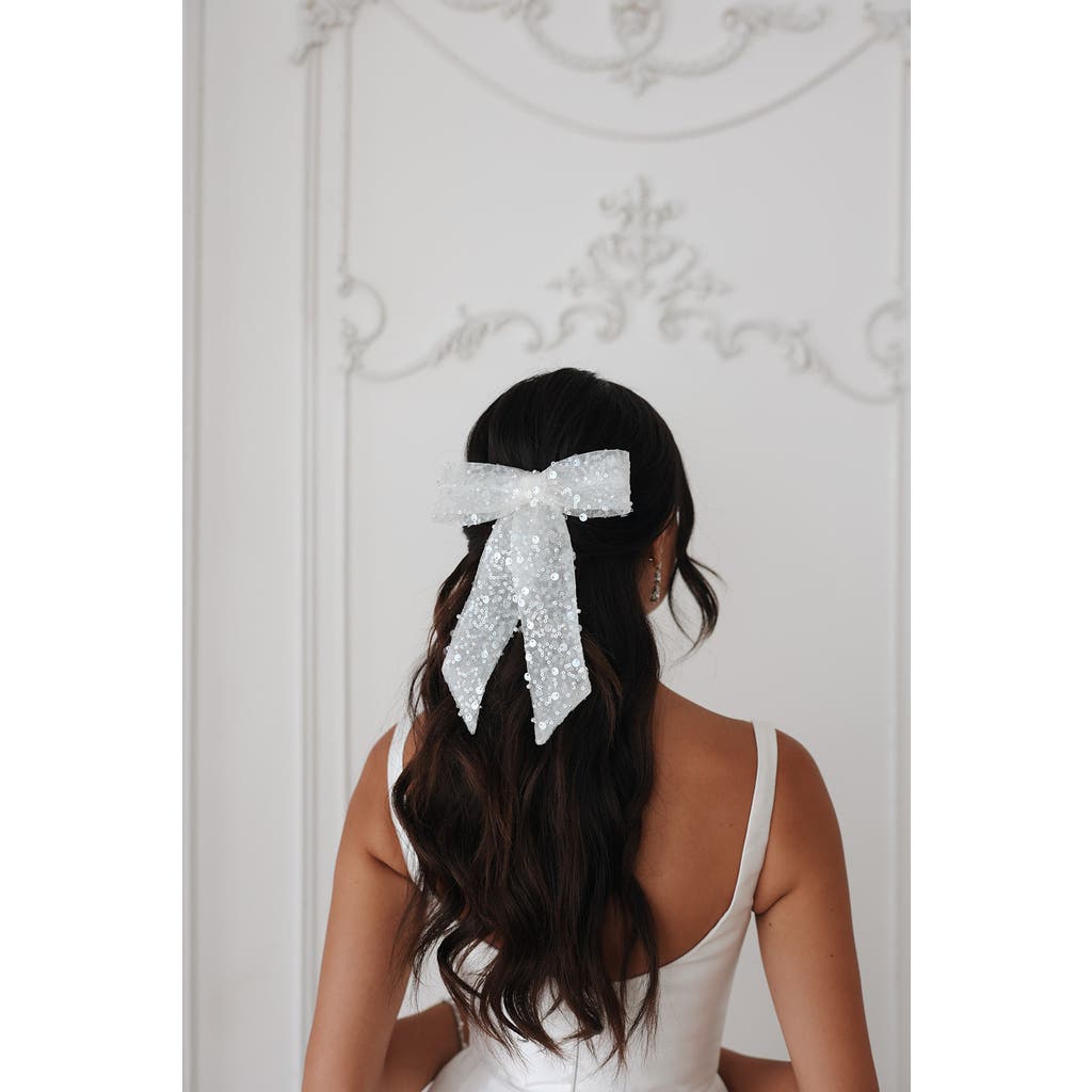 Untamed Petals Anna Sparkle Bow In White