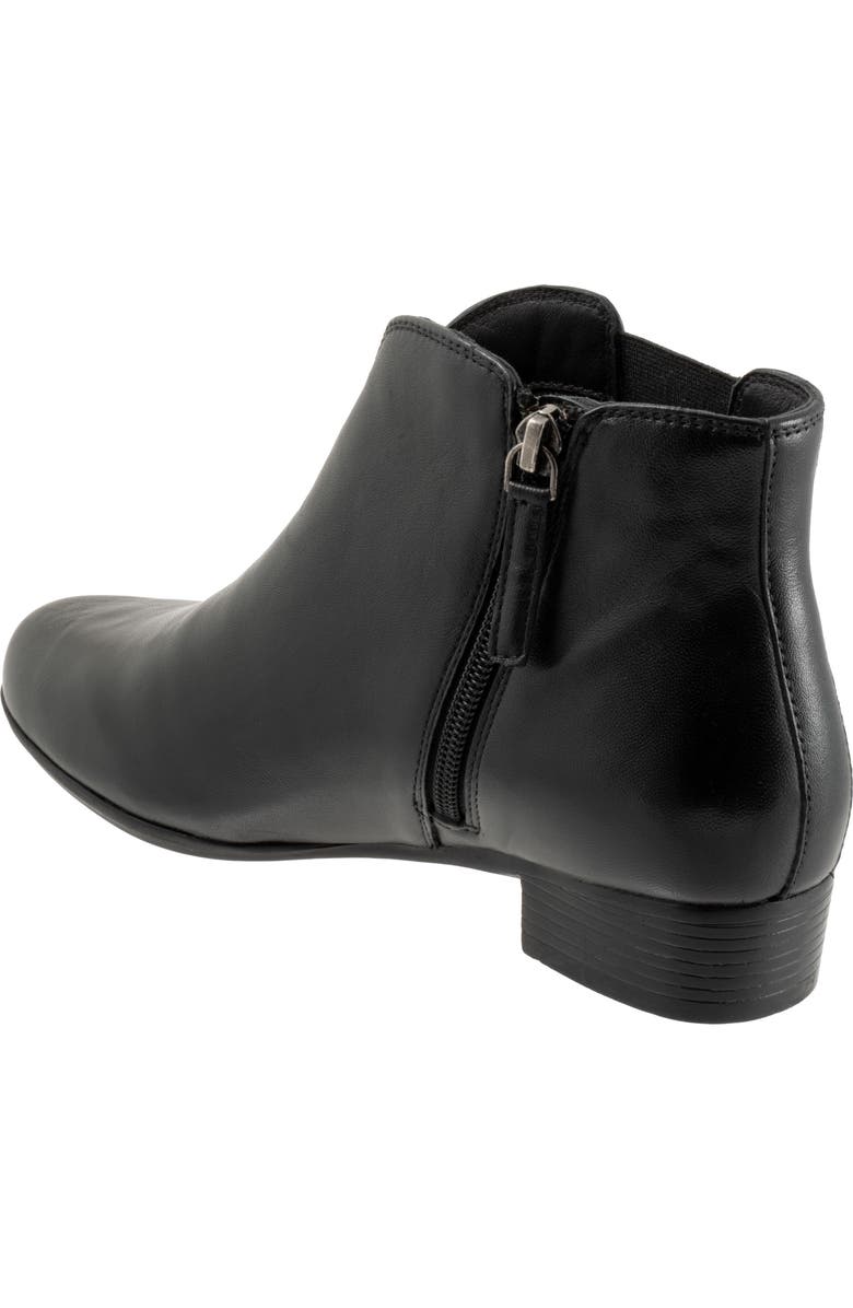 Trotters Monroe Side Zip Ankle Bootie, Alternate, color, Black