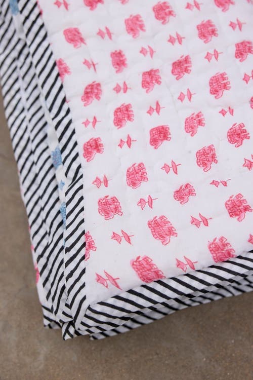 Cqc La Pink Elephant Baby Quilt