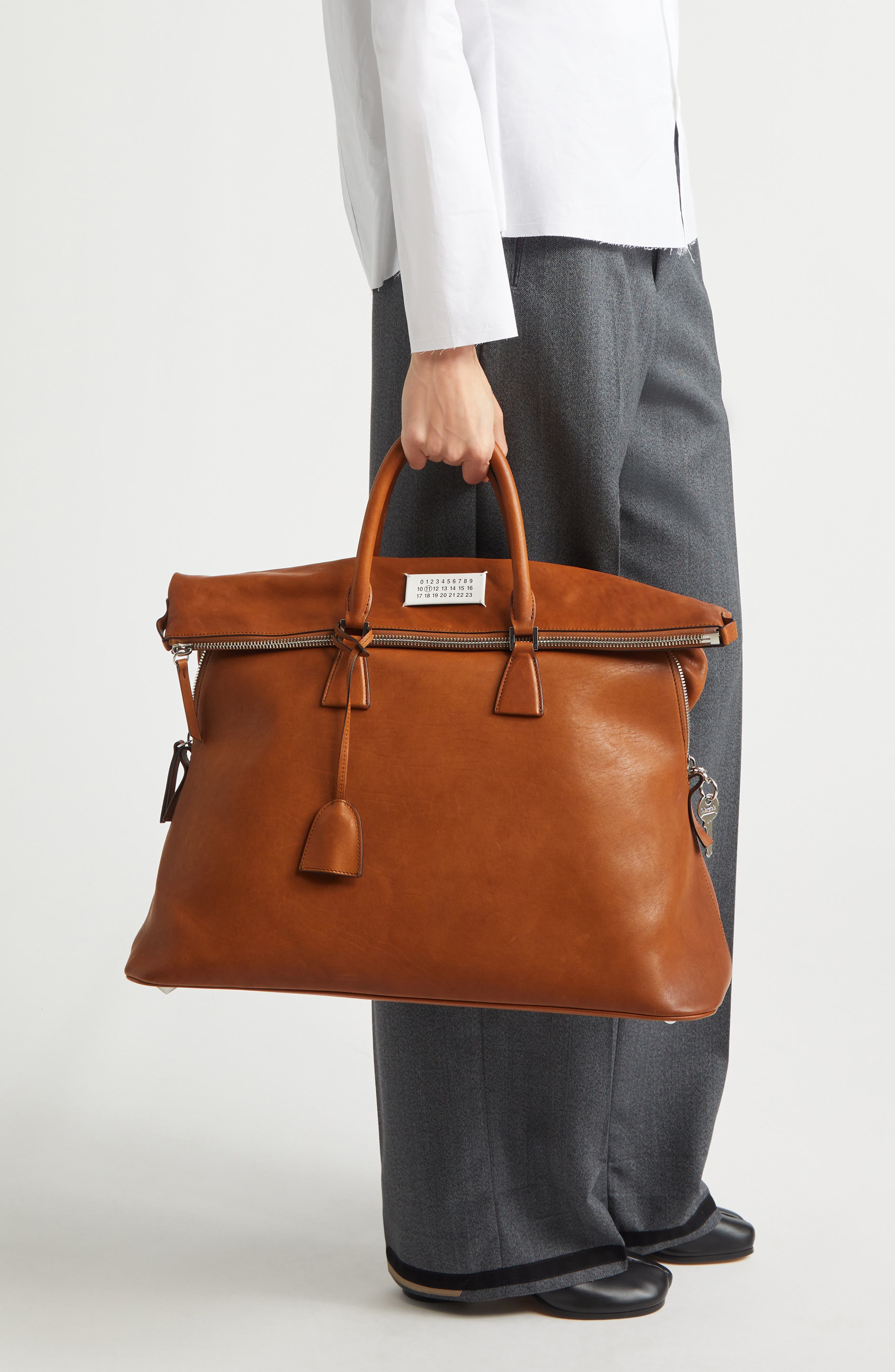 Maison Margiela XL 5AC Loved To Death Leather Tote, Alternate, color, Cognac