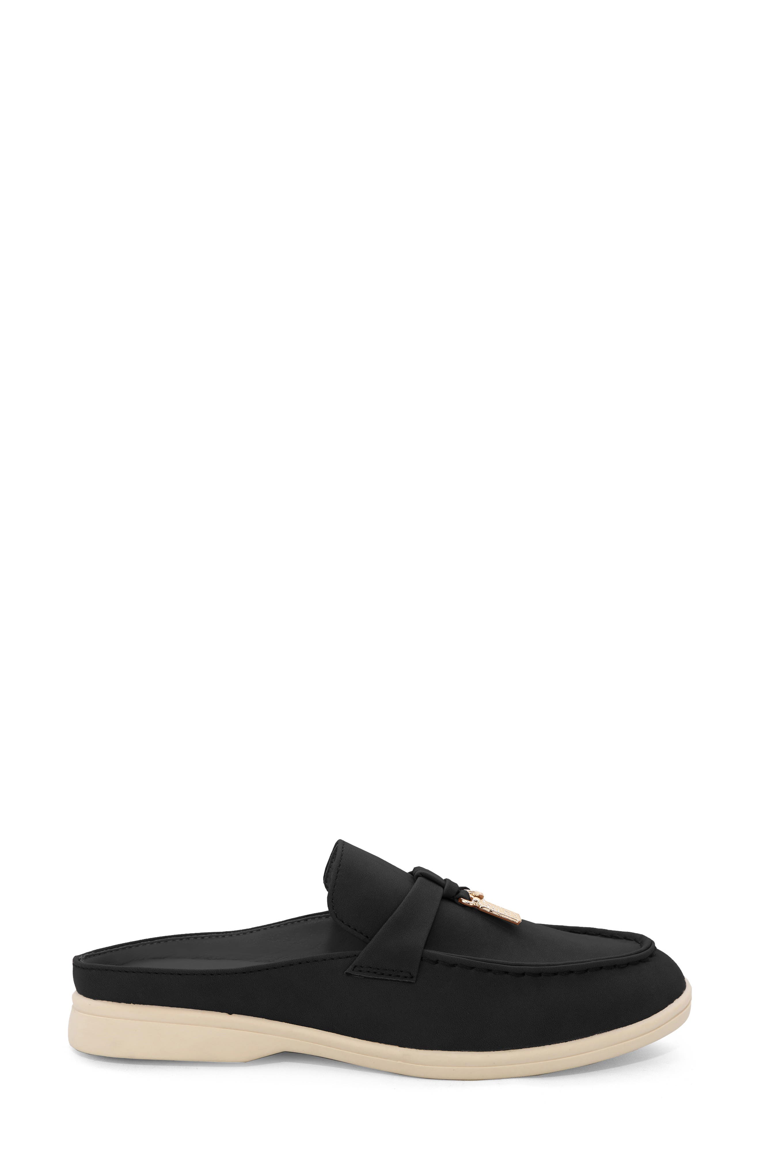 YOKI Carol Mule, Alternate, color, 