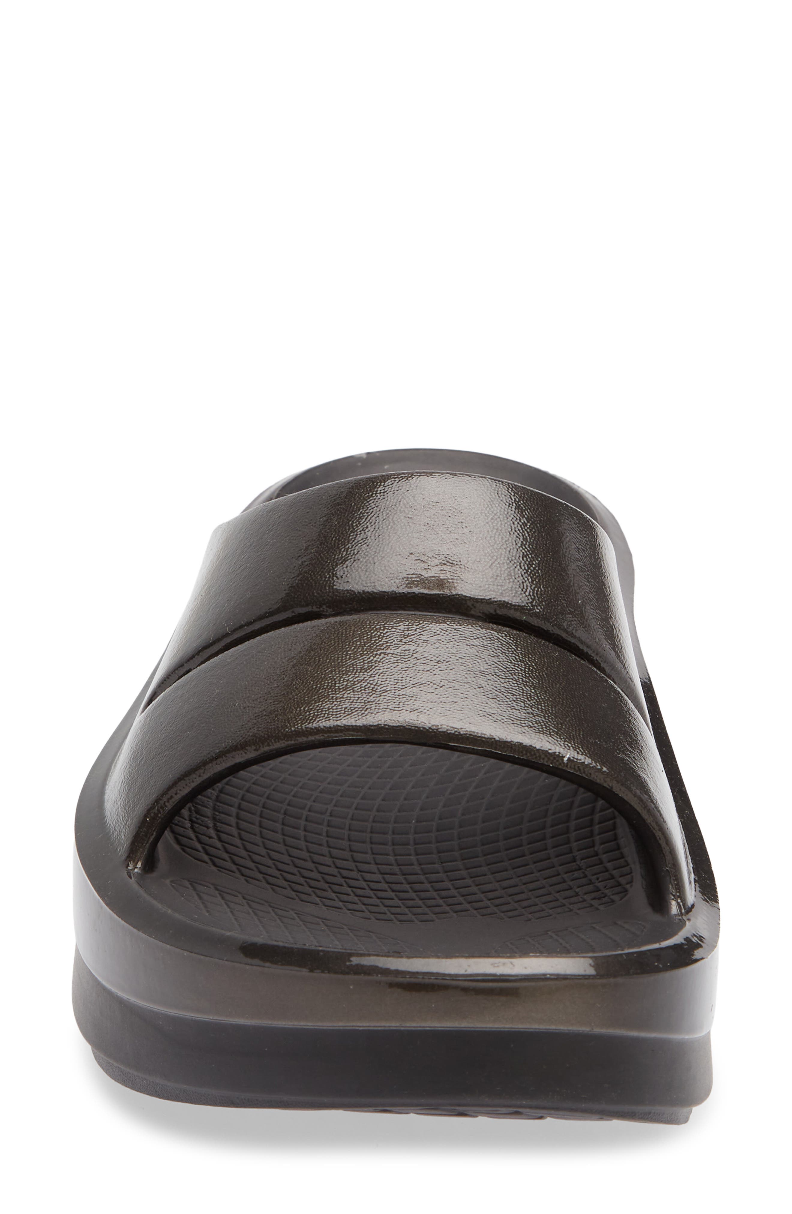 Oofos OOmega OOahh Slide Sandal, Alternate, color, Black/ Titanium Mirror