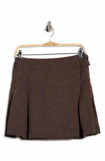 Buckle Wrap Pleated Miniskirt