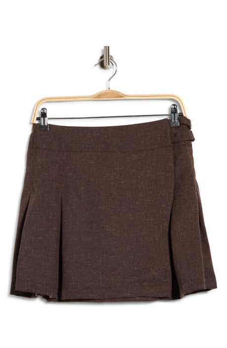 Buckle Wrap Pleated Miniskirt