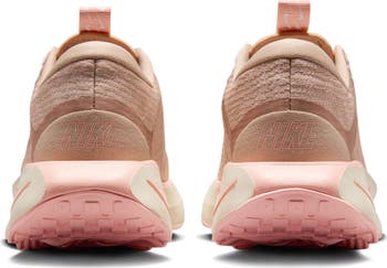 Motiva Walking Shoe