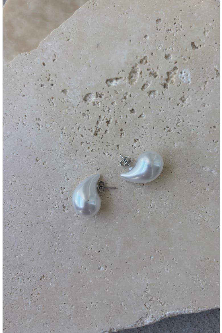 Faux Pearl Teardrop Stud Earrings, Alternate, color, WHITE