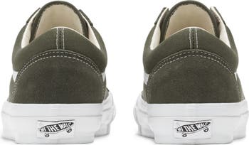 Old Skool Low Top Sneaker