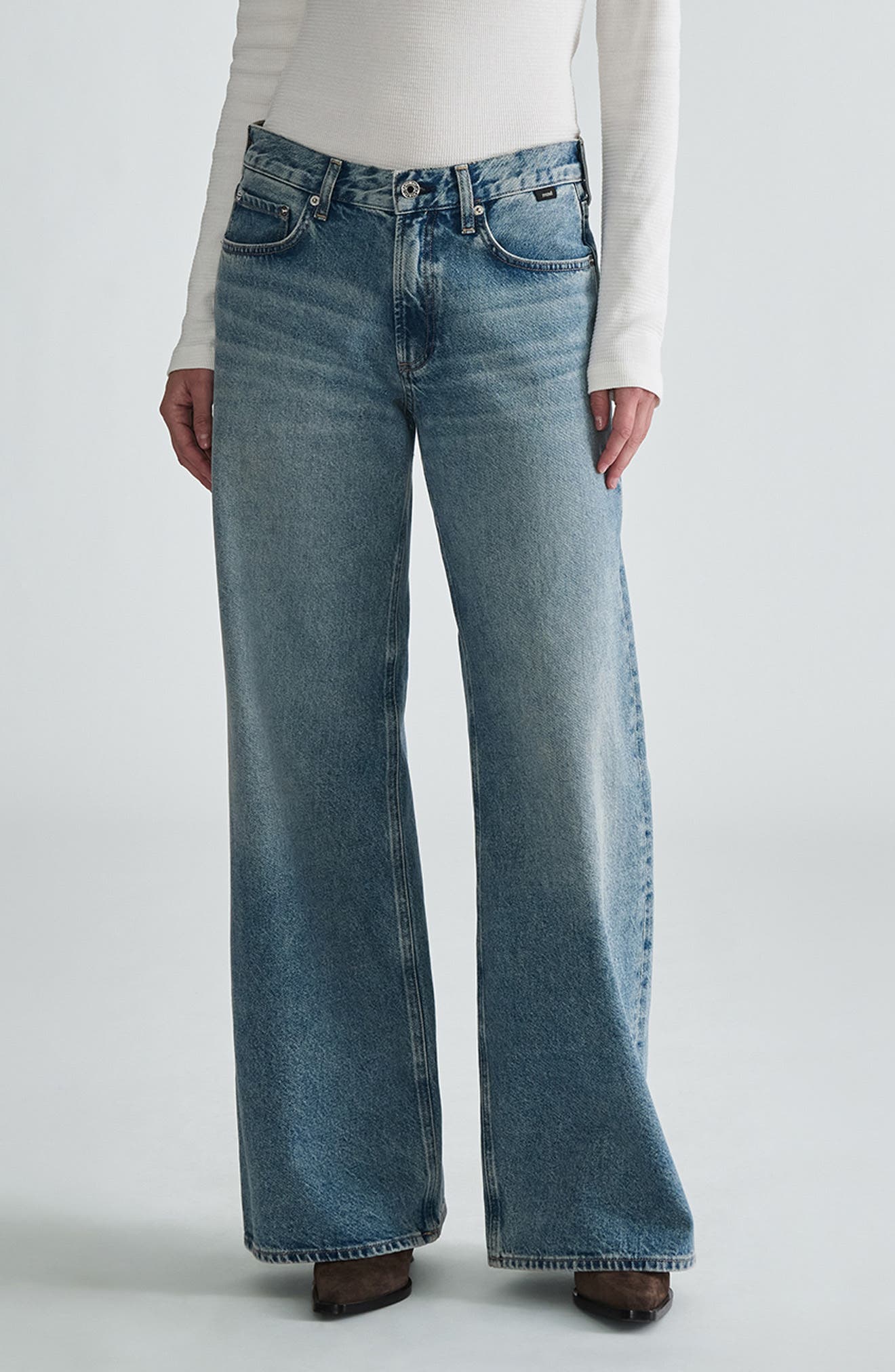 selected LIGHT BRUSHED CLASSIC D