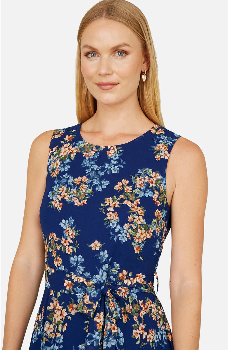 Yumi Floral Skater Sleeveless Midi Dress, Alternate, color, Blue