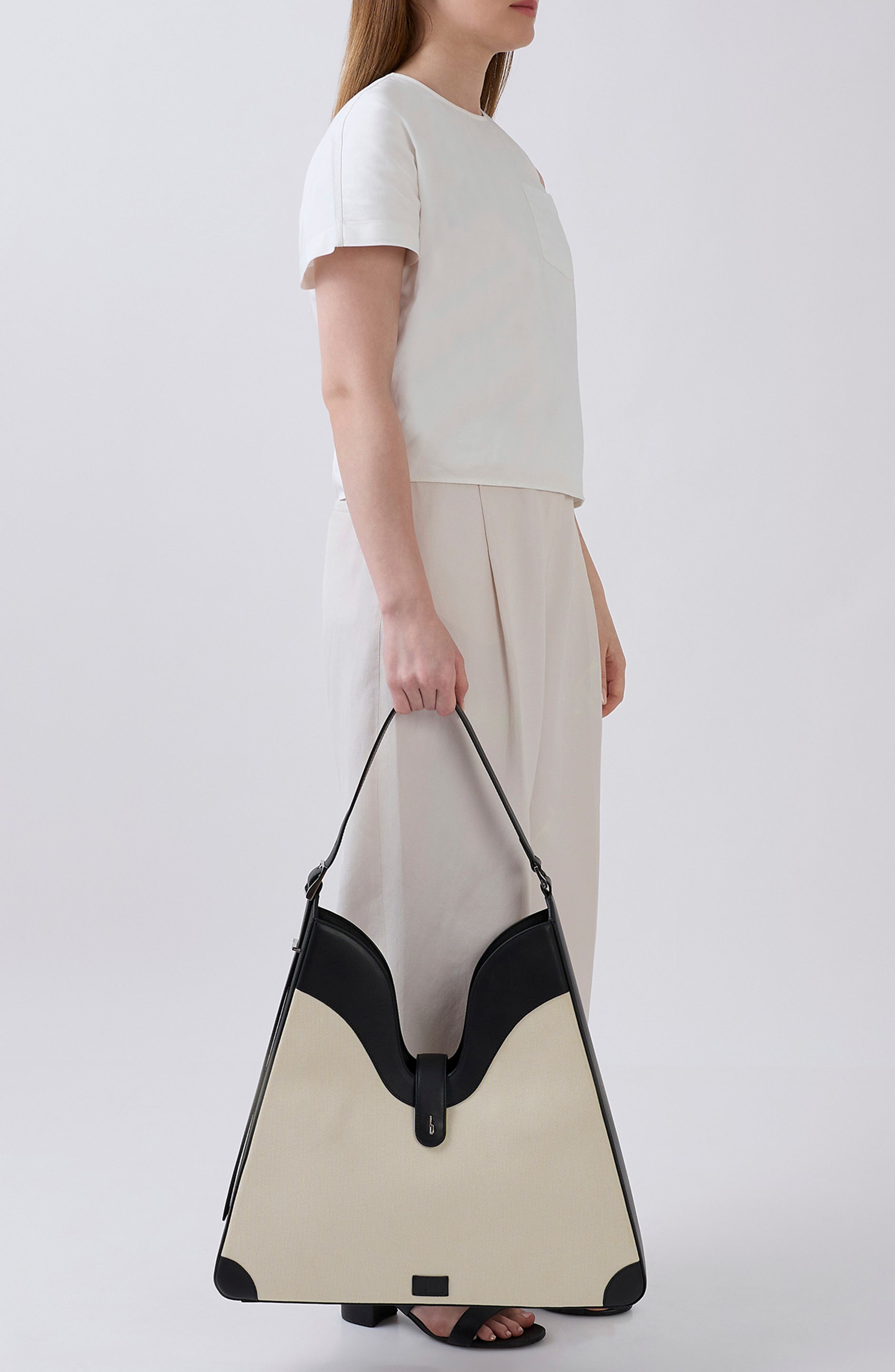Melina Canvas Shoulder Bag, Alternate, color, SAND/ BLACK