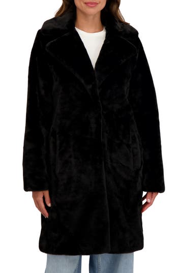 Sebby Cozy Faux Fur Coat In Black