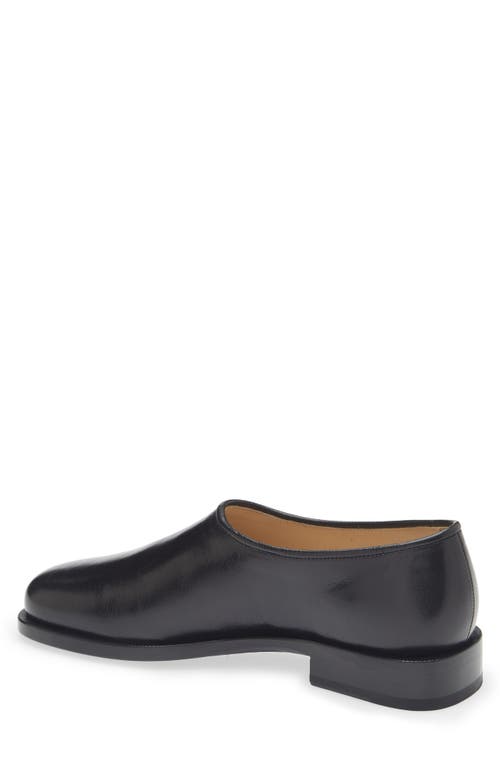 Lemaire Anatomic Slip-on In Black Bk999
