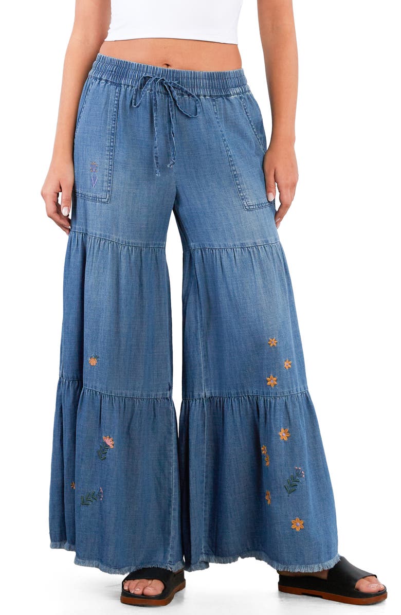 Billy T Prettier in Person Tiered Wide Leg Denim Pants, Main, color, Denim