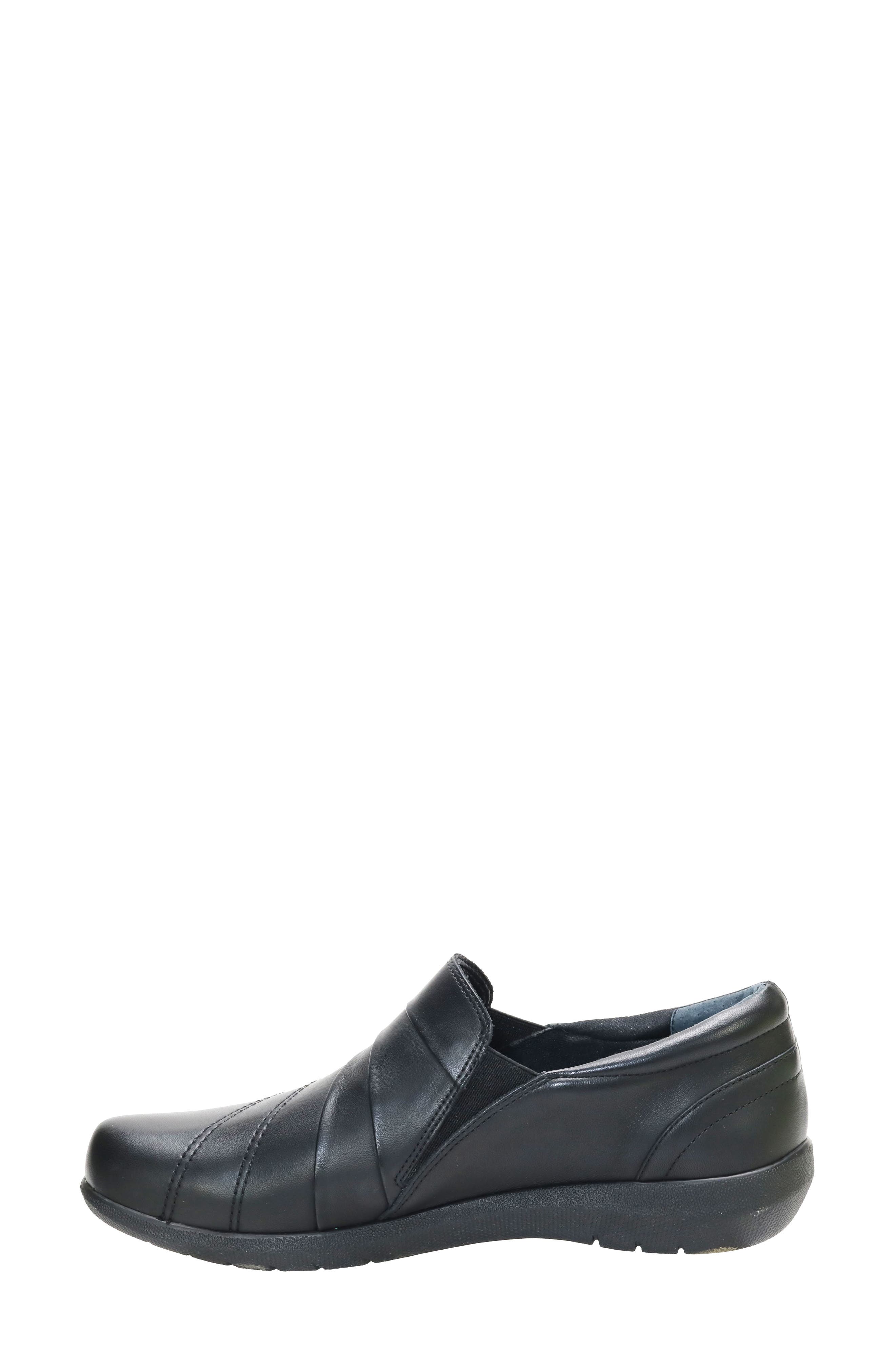 Scoop Leather Slip On, Alternate, color, BLACK LEATHER