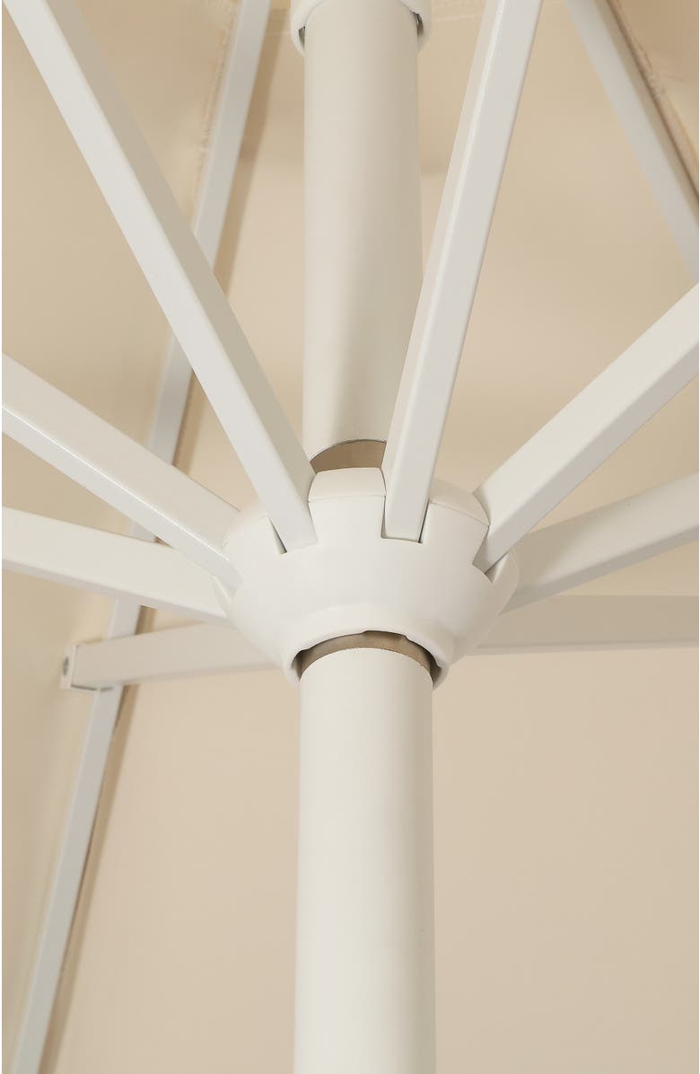 JONATHAN Y Tracy 9 ft. Classic MidCentury Scalloped Fringe Market Patio Umbrella with Auto-Tilt, Crank, Wind Vent and UV Protection, Alternate, color, Cream