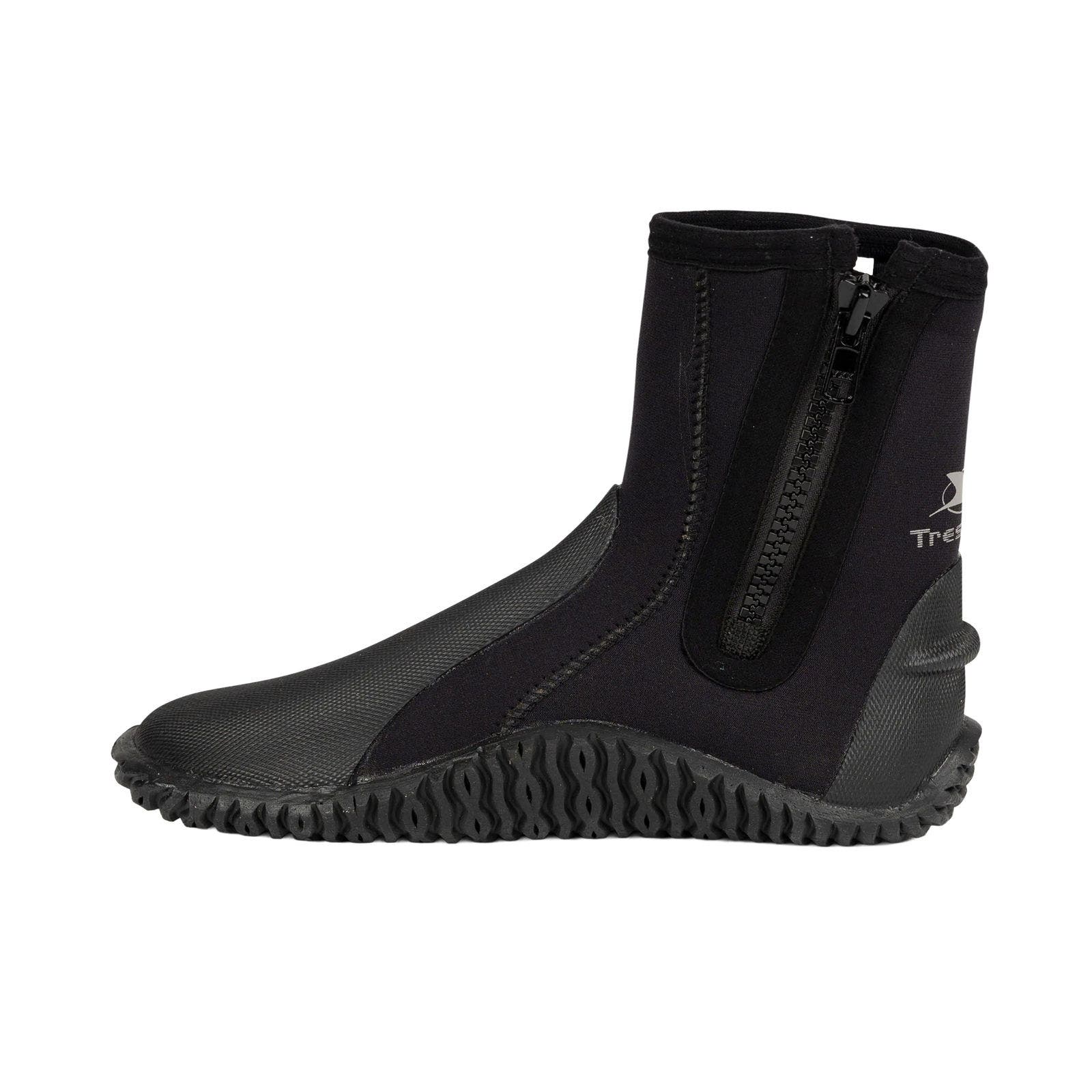 Gender Inclusive Raye Water Shoes, Alternate, color, Black