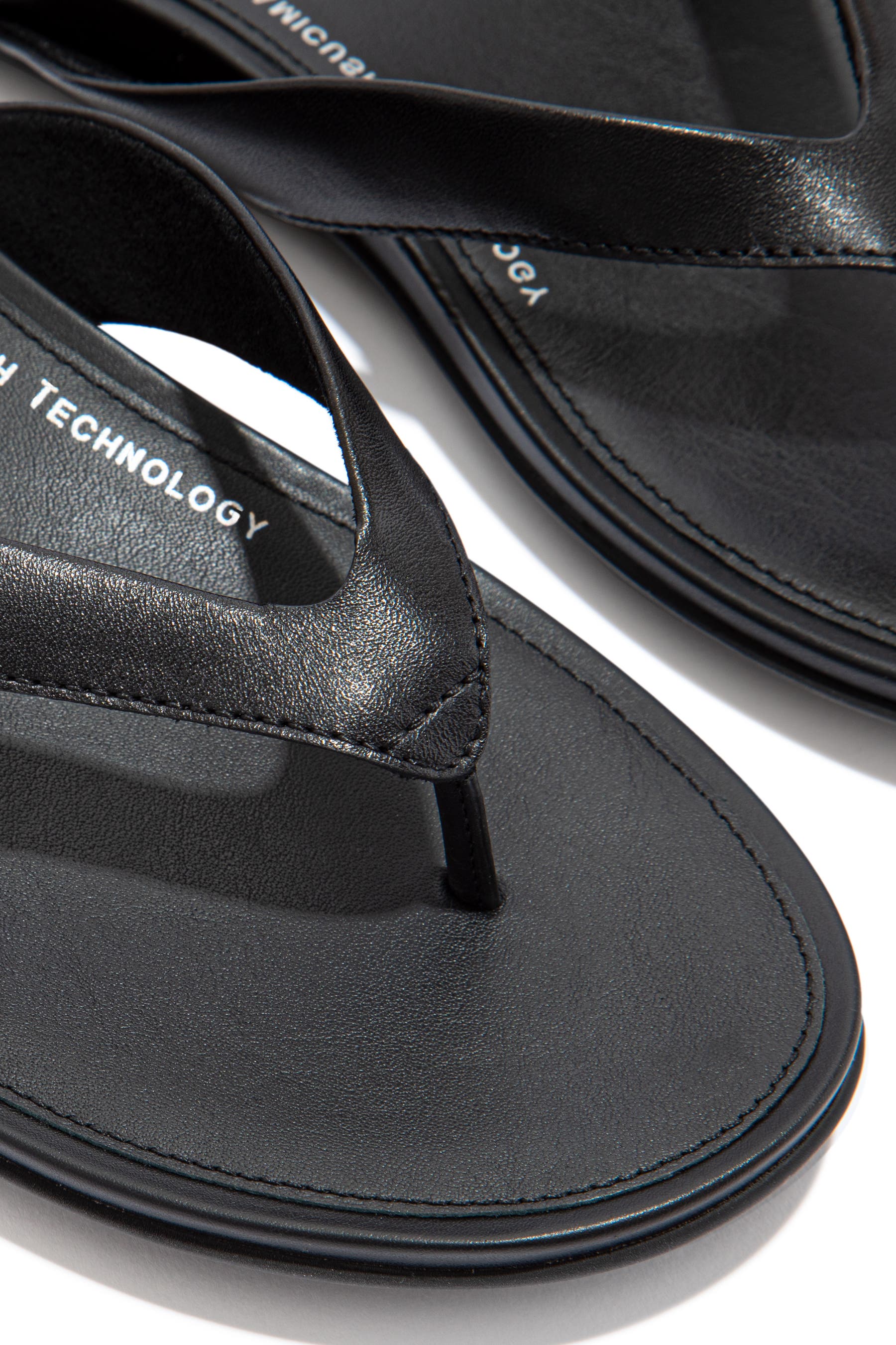 FitFlop Gracie Leather Flip-Flops, Alternate, color, 