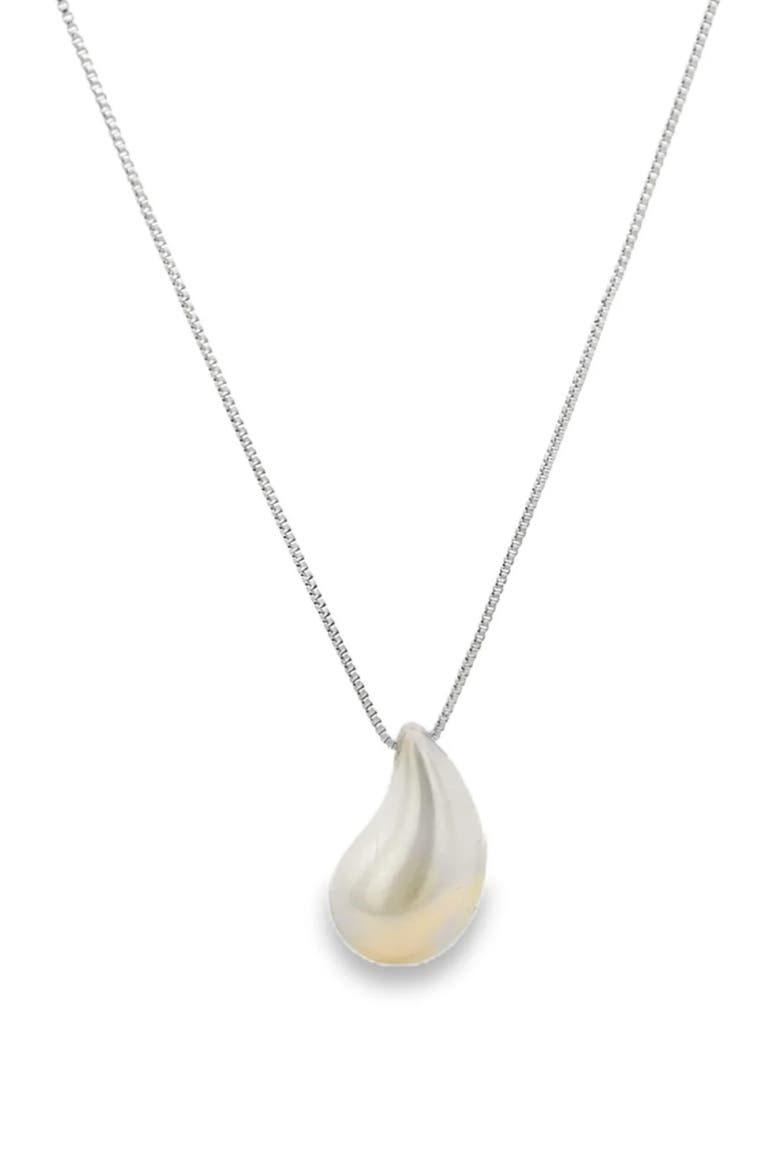 x SHARINA Faux Pearl Teardrop Pendant Necklace, Main, color, SILVER