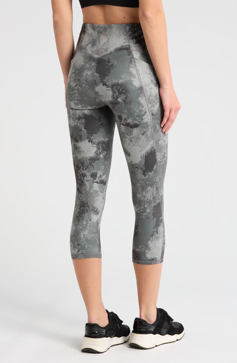 Jessica Simpson Tie Dye Pocket Capri Leggings, Alternate, color, 