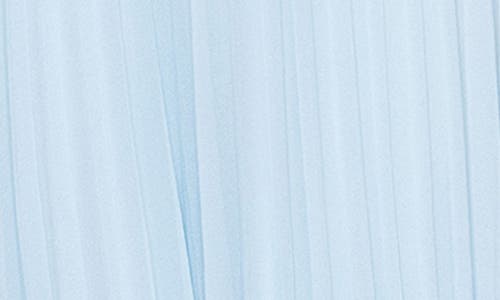 BETSY & ADAM BETSY & ADAM PLEATED STRAPLESS CHIFFON GOWN 