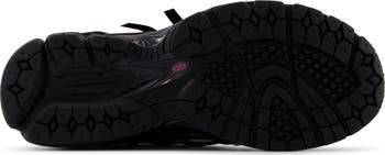 Gender Inclusive 1906A Running Shoe