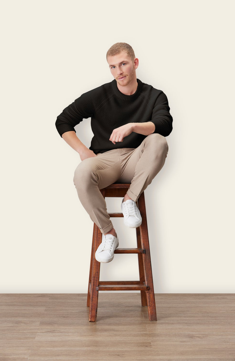 Italic Aidan Chunky Cashmere Crewneck Sweater, Alternate, color, Black